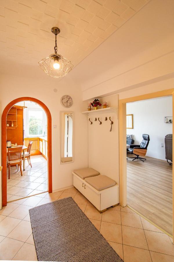 Best Rated Central Apartment Vienna - Ac, Wifi, 24H7Days Self Check-In, Board Games, Netflix Eksteriør billede
